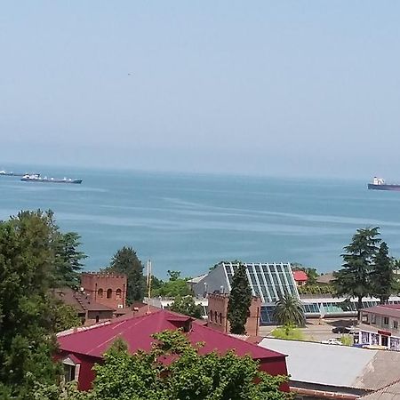 Maiko'S House Hotel Batumi Ngoại thất bức ảnh