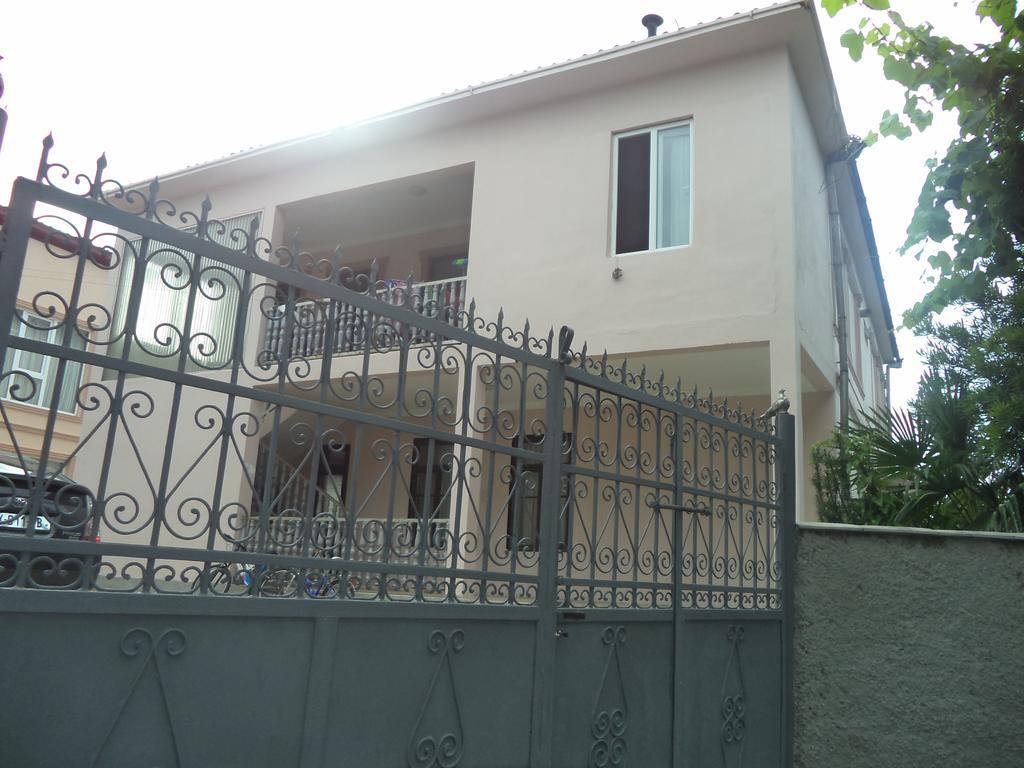 Maiko'S House Hotel Batumi Ngoại thất bức ảnh