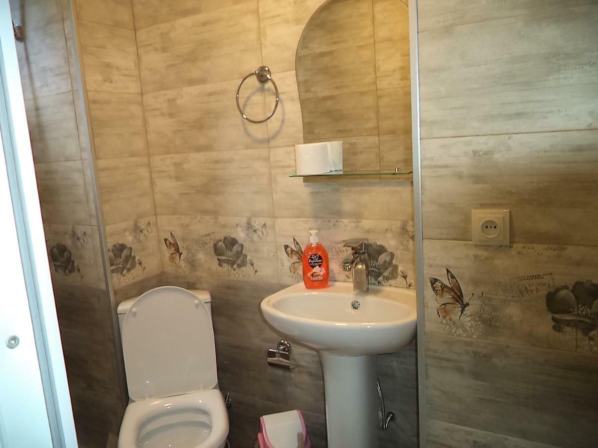 Maiko'S House Hotel Batumi Ngoại thất bức ảnh