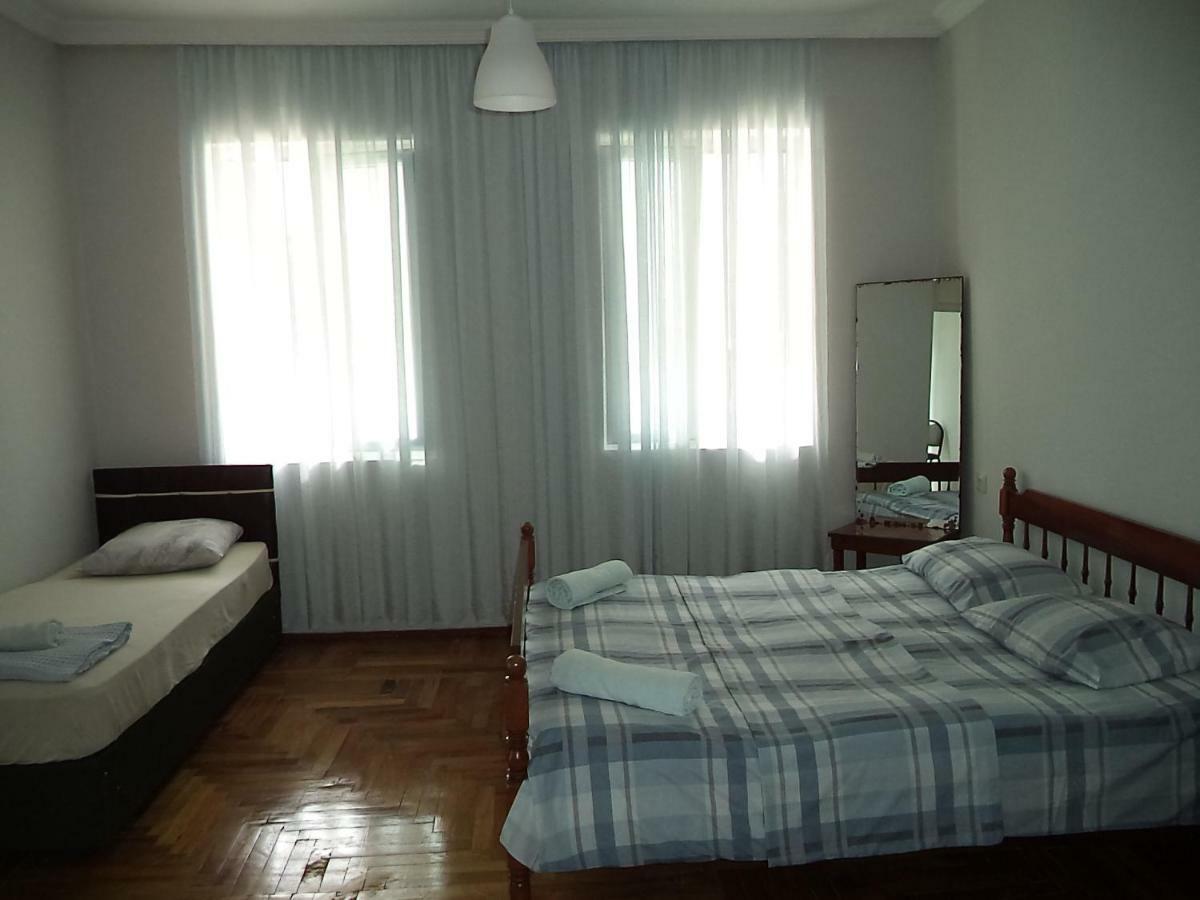 Maiko'S House Hotel Batumi Ngoại thất bức ảnh